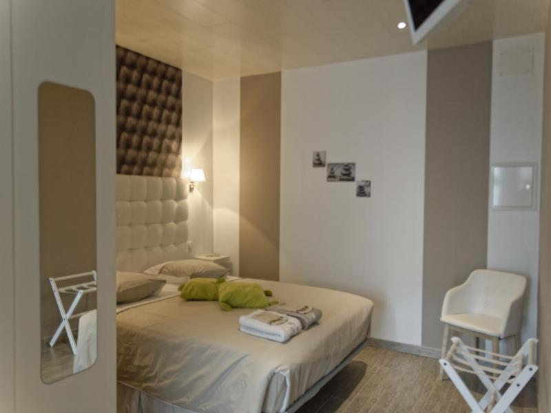 Les Victoriennes Bed & Breakfast Verdun-sur-Meuse Bagian luar foto